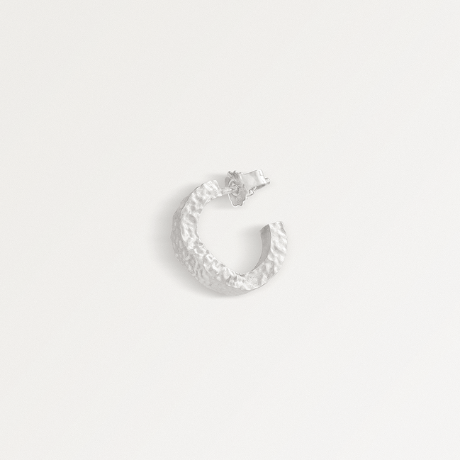 The flow earring